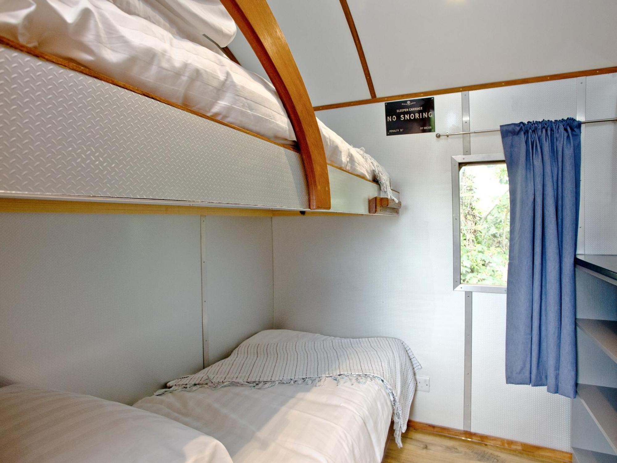 Brunel Boutique Railway Carriage 1 Долиш Экстерьер фото