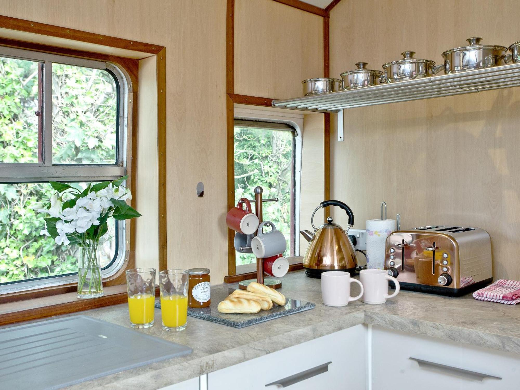 Brunel Boutique Railway Carriage 1 Долиш Экстерьер фото